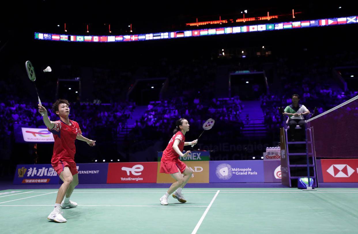 遣替补门将 遣替补门将