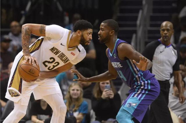 快船惨败绿军!祖巴茨+双核全迷,洛佩斯成漏洞,柯林斯+琼斯遮羞