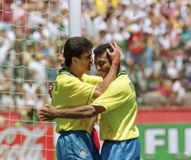 束于篮板 束于篮板